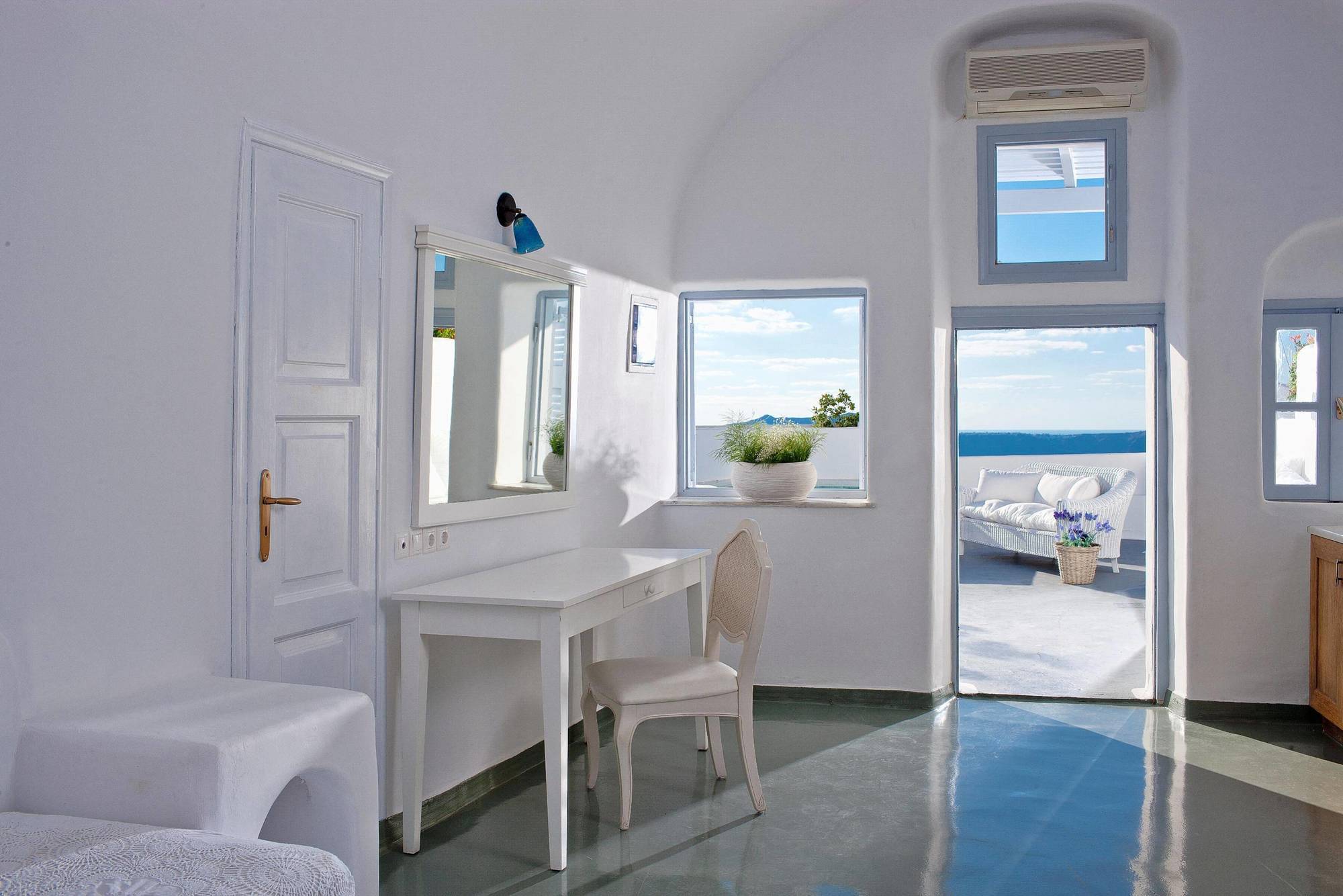 Cliff Side Suites Fira  Extérieur photo